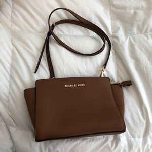Michael Kors Medium Selma Bag- like new